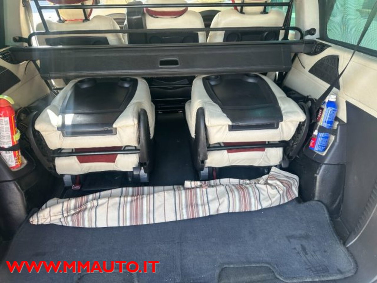 Peugeot 807 HDi FAP SV (16)