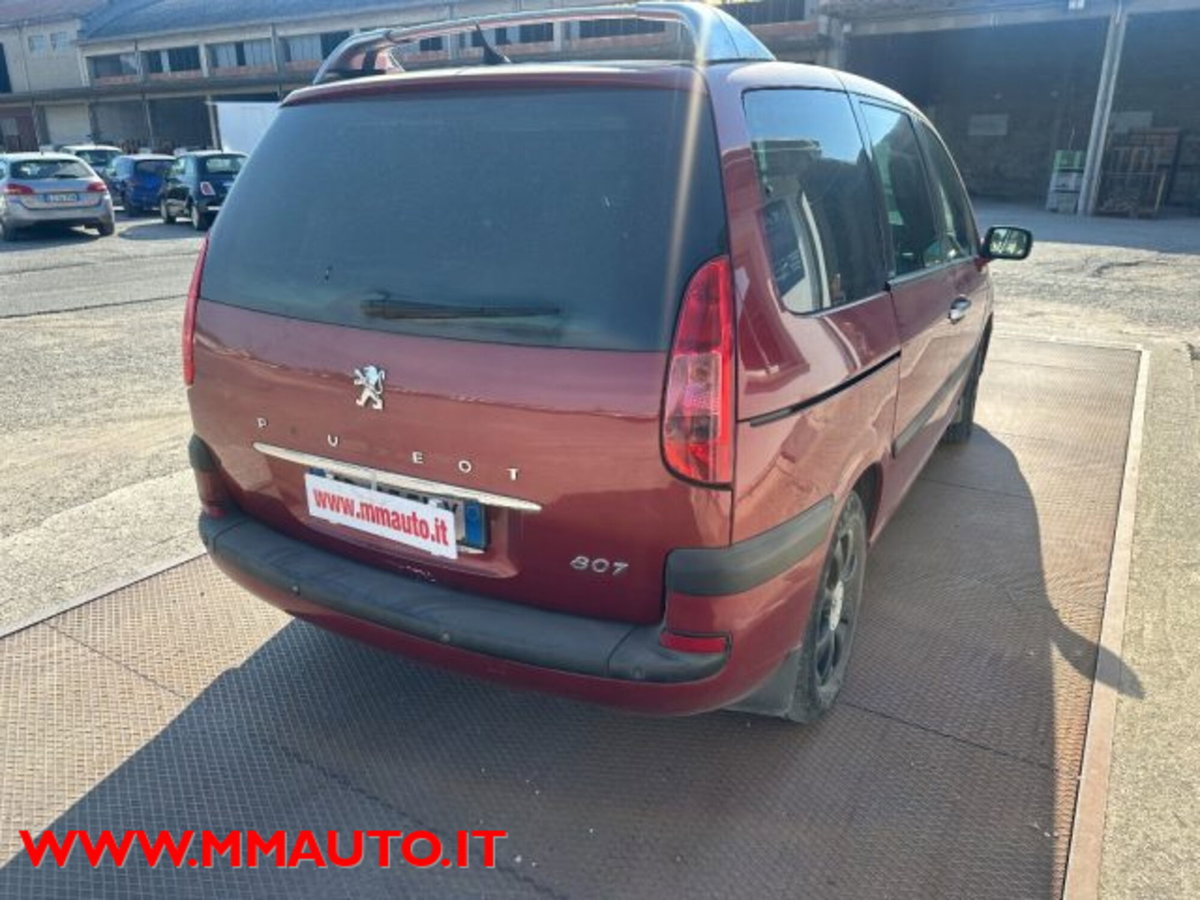 Peugeot 807 HDi FAP SV (4)