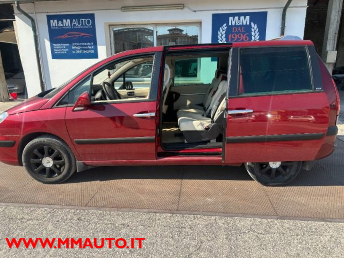 Peugeot 807 HDi FAP SV (6)
