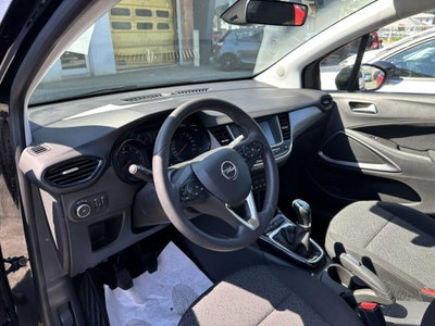 Opel Crossland X 1.2 12V Advance (9)