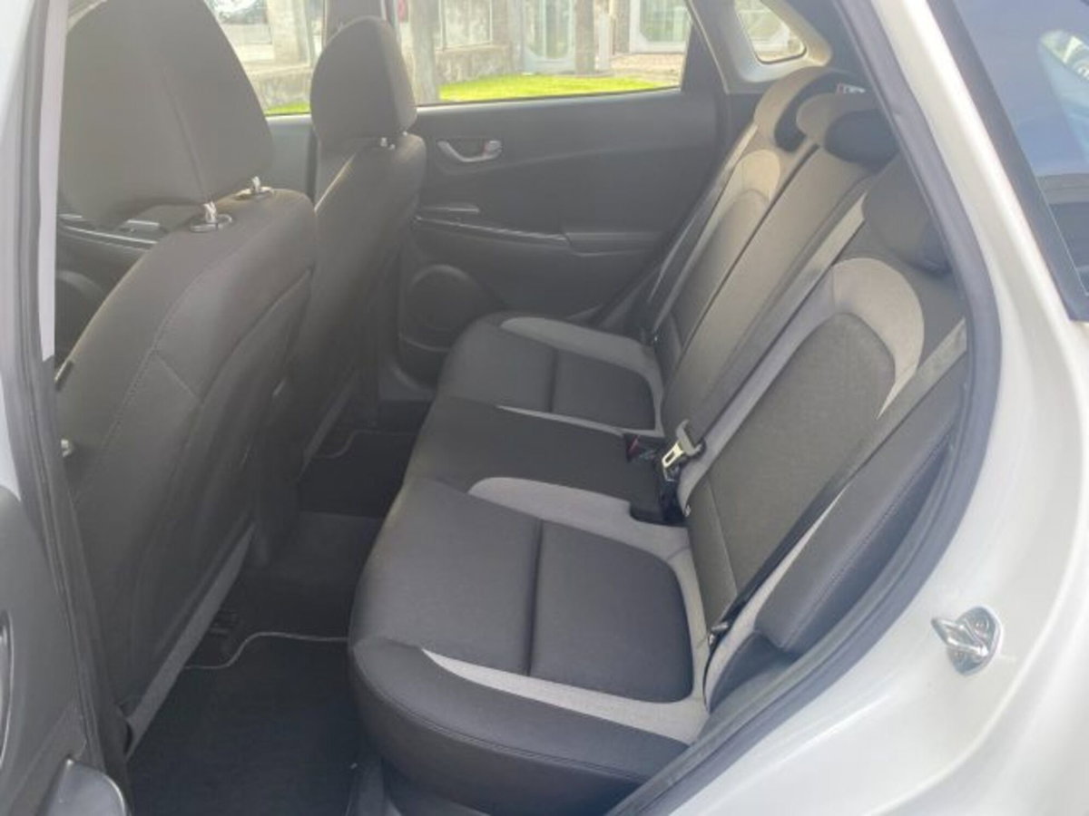 Hyundai Kona 1.6 CRDI 115 CV Classic (10)