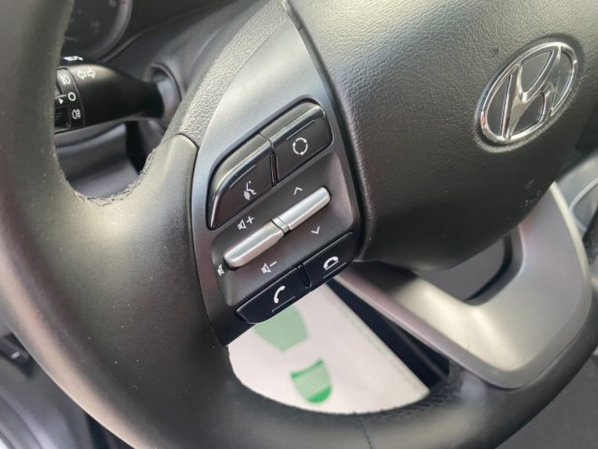 Hyundai Kona 1.6 CRDI 115 CV Classic (11)