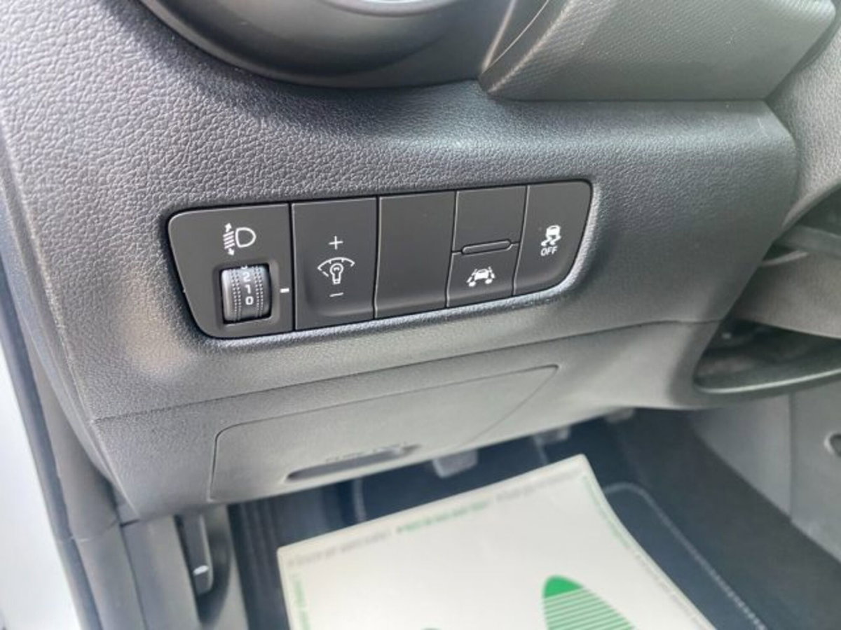 Hyundai Kona 1.6 CRDI 115 CV Classic (15)