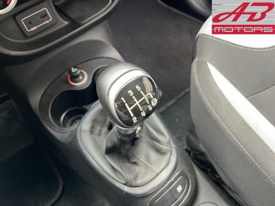 Fiat 500L 1.4 95 CV Easy (17)