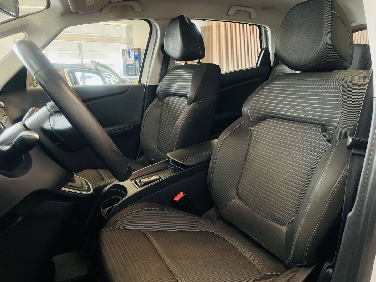 Renault Scénic 1.5 dci energy Intens 110cv edc (10)