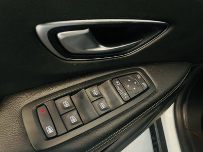 Renault Scénic 1.5 dci energy Intens 110cv edc (19)