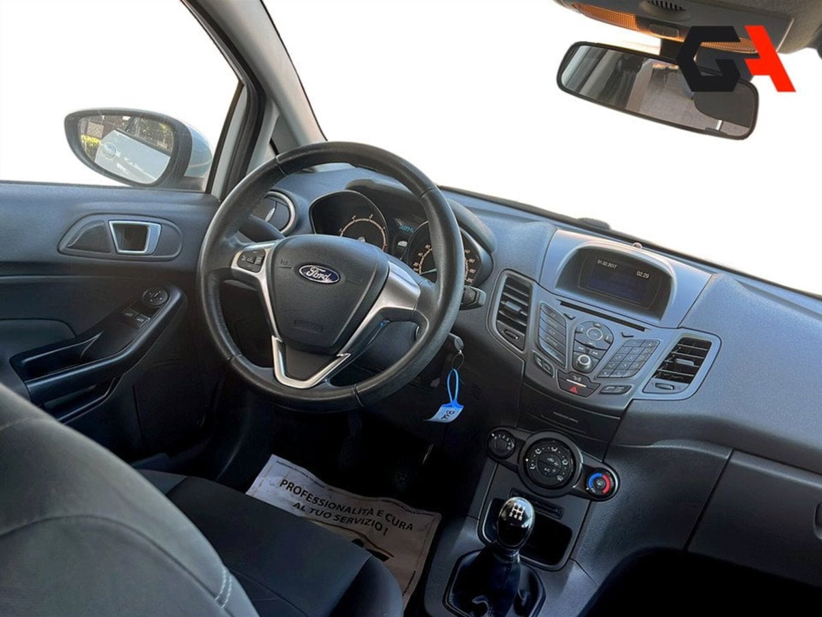 Ford Fiesta Plus 1.5 TDCi 75CV 5 porte (13)