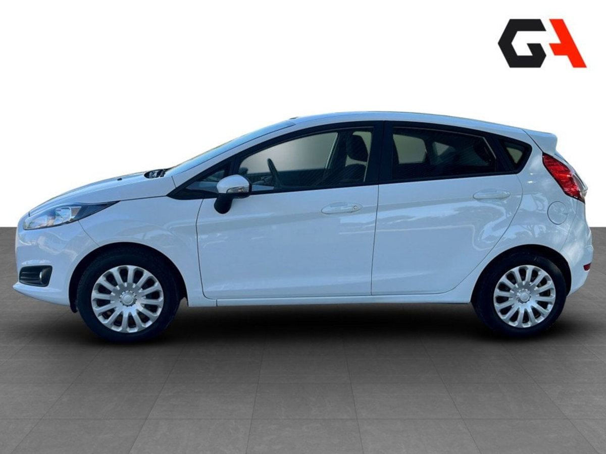 Ford Fiesta Plus 1.5 TDCi 75CV 5 porte (4)