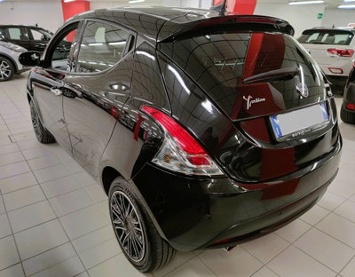 Lancia Ypsilon 1.0 FireFly 5 porte S&S Hybrid Gold Plus (6)