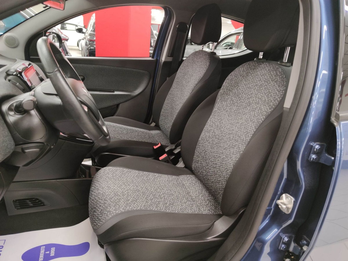 Lancia Ypsilon 1.0 FireFly 5 porte S&S Hybrid Silver Plus (10)