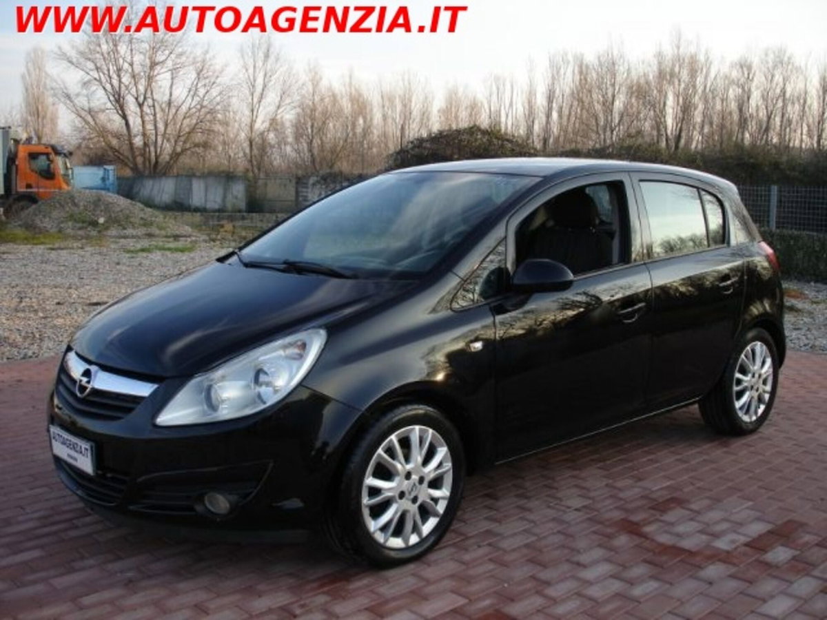 Opel Corsa 1.2 80CV 5 porte GPL-TECH Club
