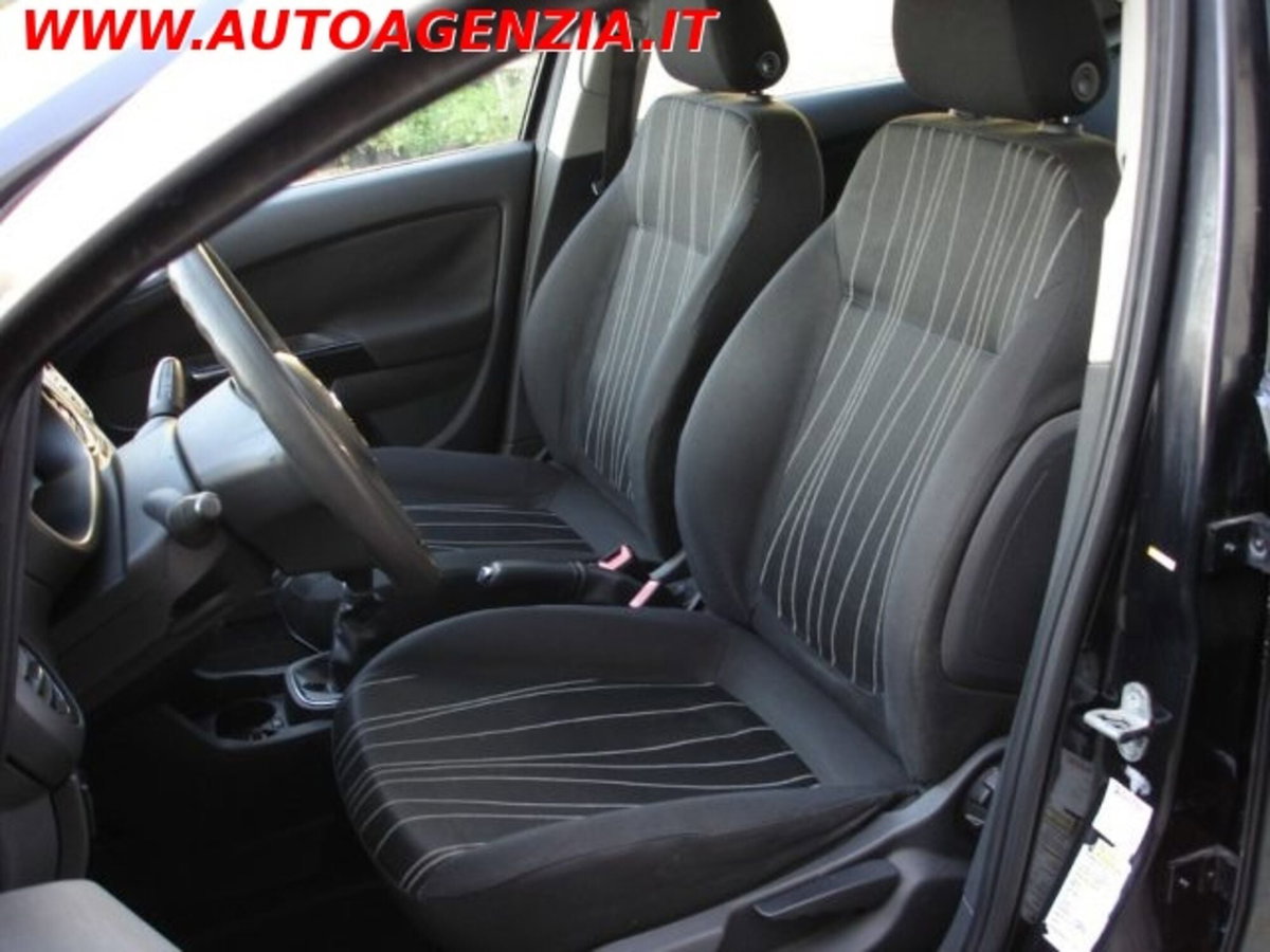 Opel Corsa 1.2 80CV 5 porte GPL-TECH Club (8)