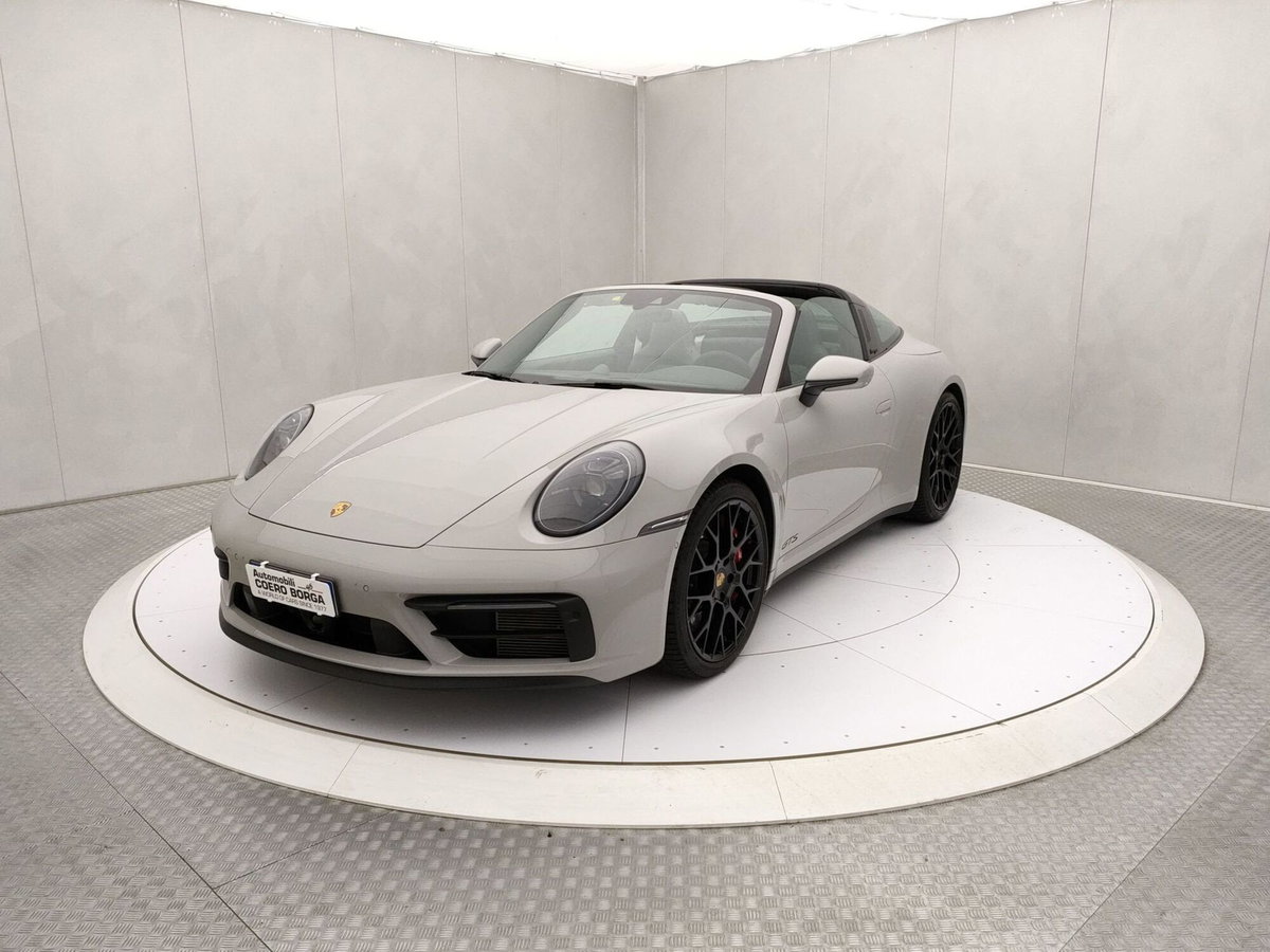 Porsche 911 Cabrio Targa 3.0 4 GTS (3)