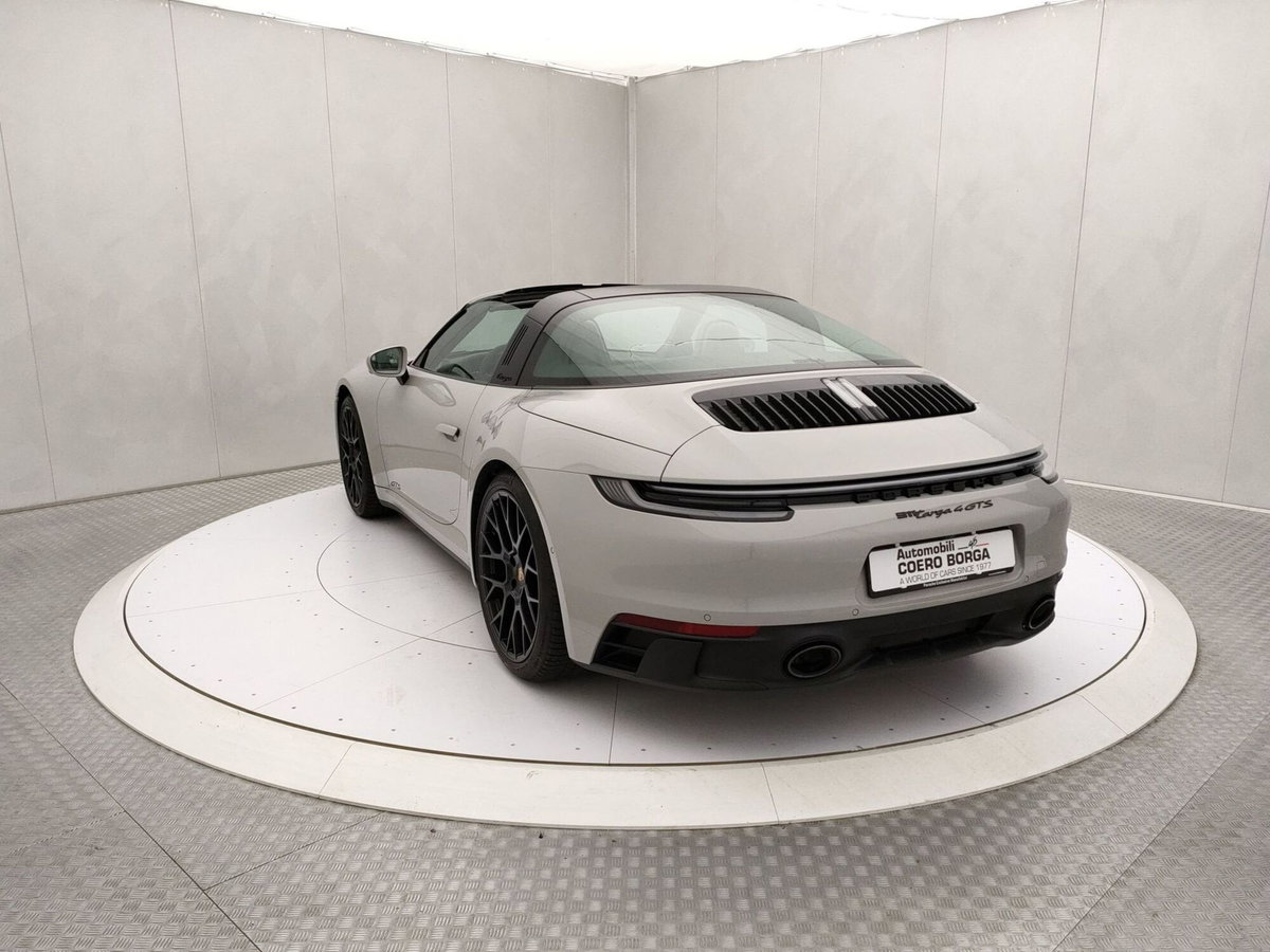 Porsche 911 Cabrio Targa 3.0 4 GTS (6)