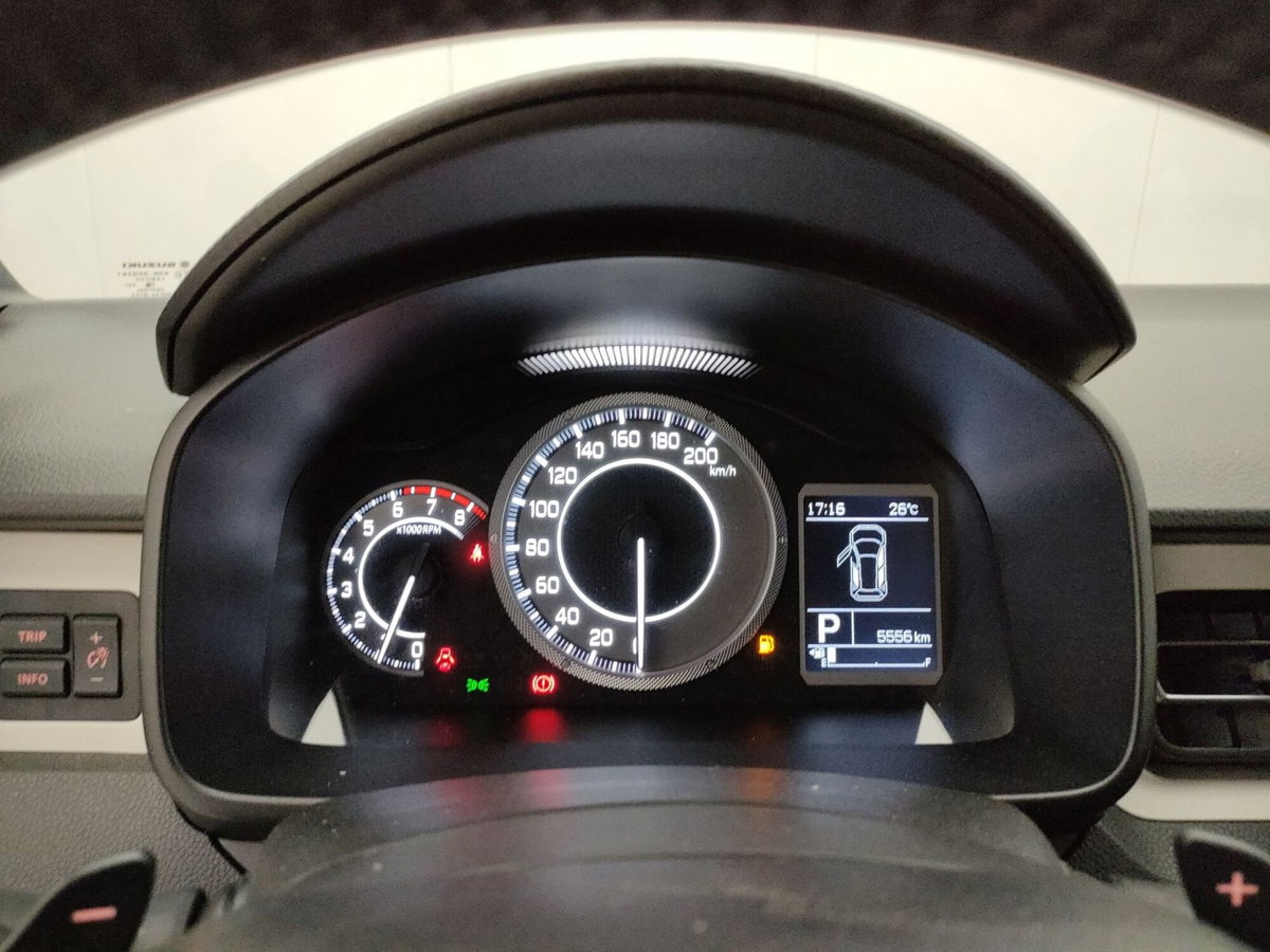 Suzuki Ignis 1.2h Top 2wd cvt (17)