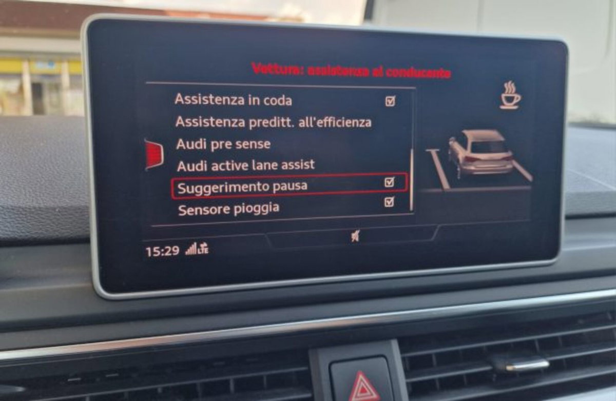 Audi A4 Avant 40 TDI quattro S tronic Business Sport (14)