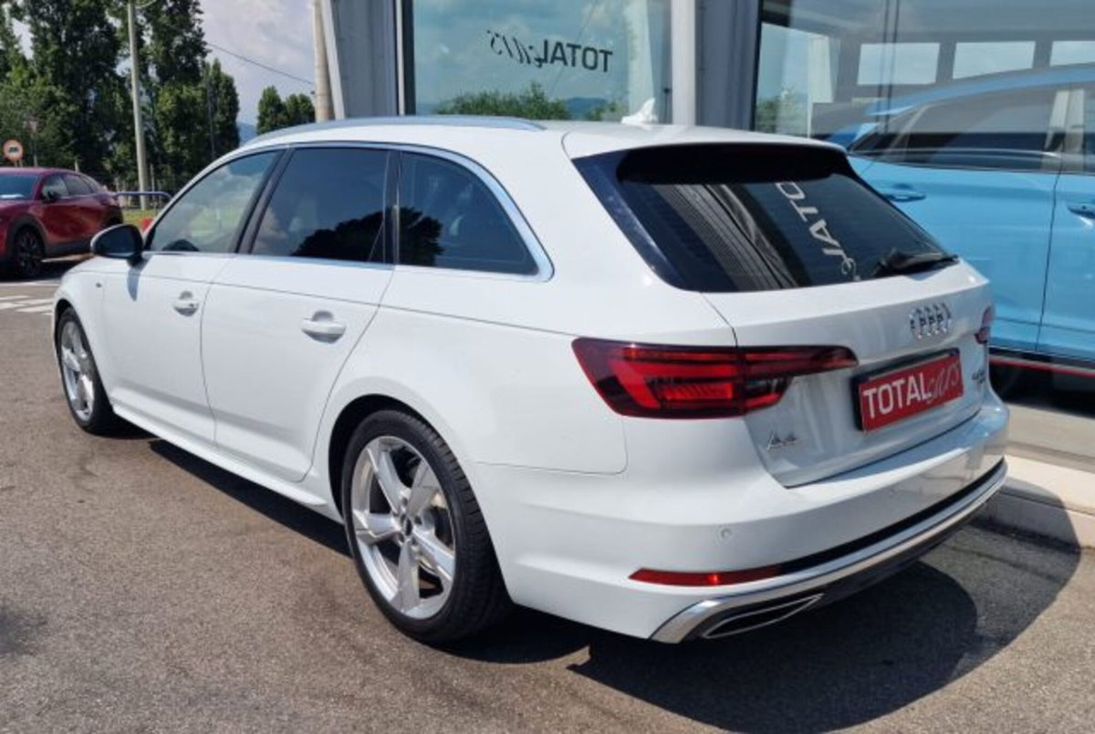 Audi A4 Avant 40 TDI quattro S tronic Business Sport (6)