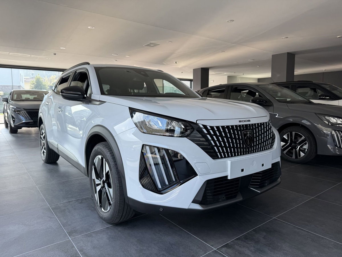 Peugeot 2008 1.2 hybrid Allure 110cv e-dcs6