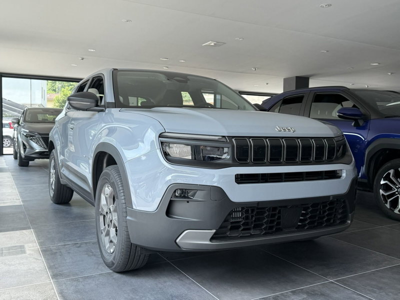 Jeep Avenger 1.2 turbo e-hybrid mhev Longitude fwd 110cv edct6