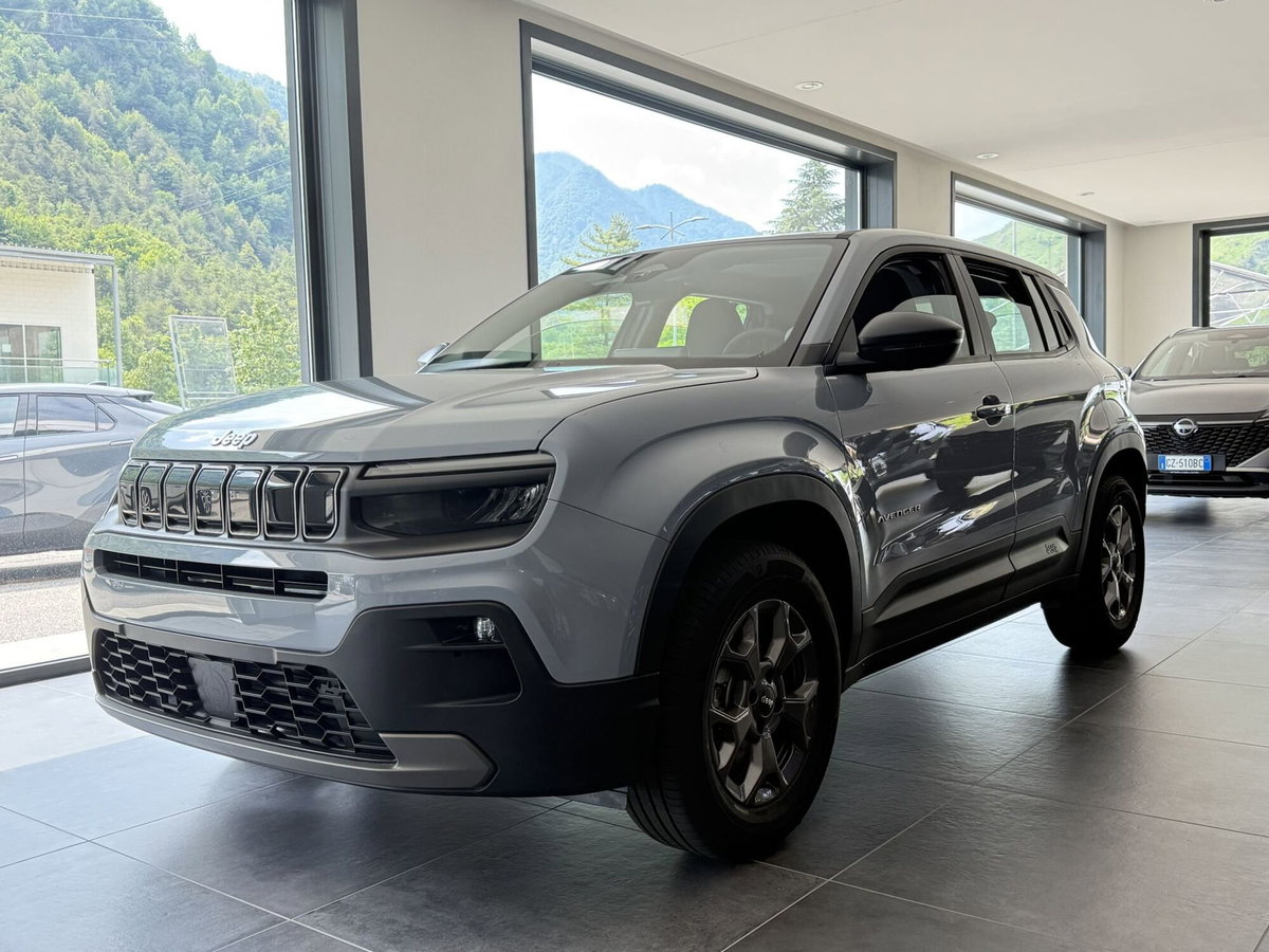 Jeep Avenger 1.2 turbo e-hybrid mhev Longitude fwd 110cv edct6 (5)