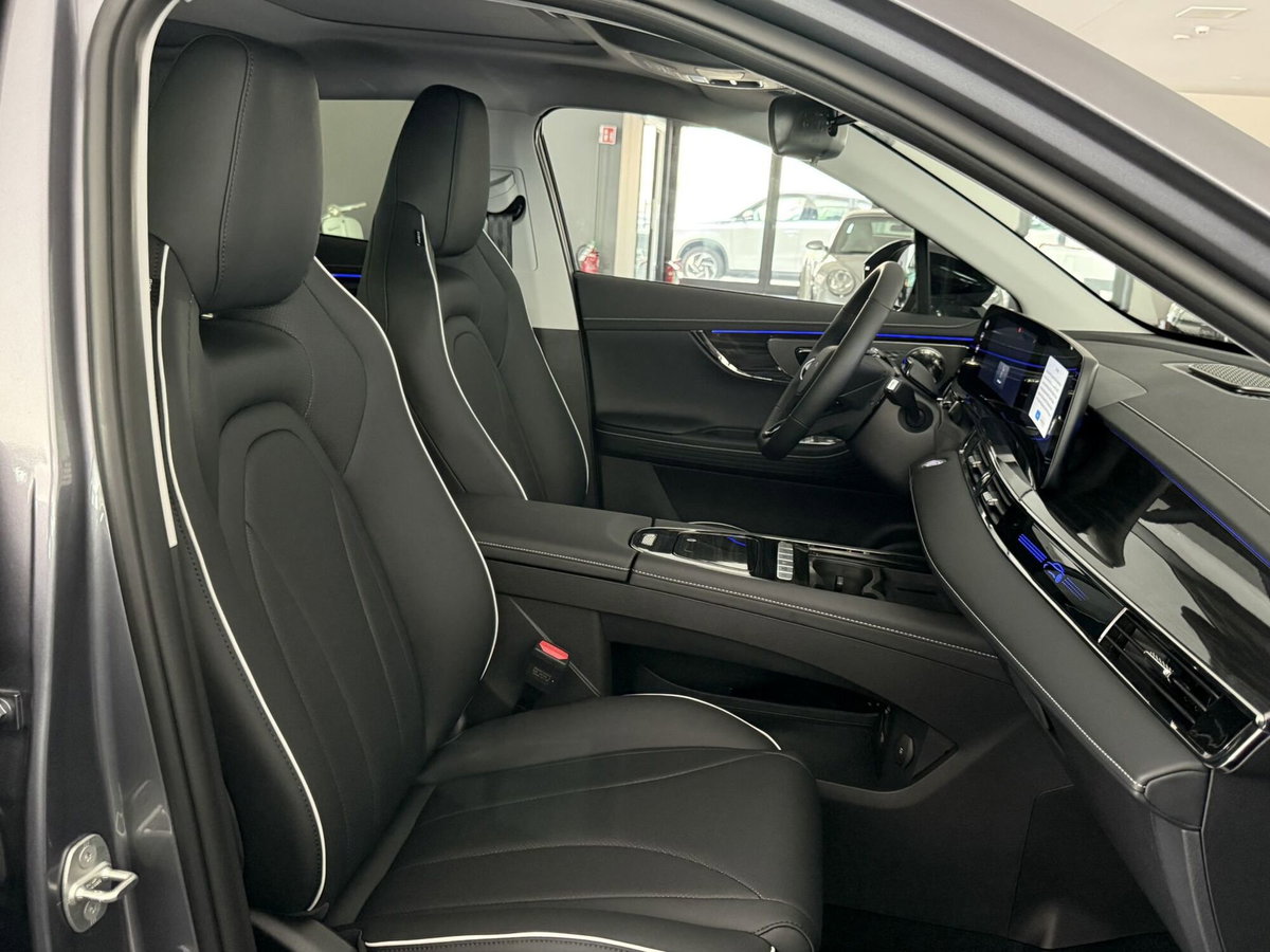 Omoda Omoda 5 SHS-H 1.5 tgdi hev Premium auto (9)