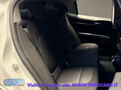 Alfa Romeo Stelvio Stelvio 2.2 Turbodiesel 160 CV AT8 RWD Super Business (8)