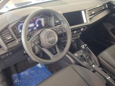 Audi A1 allstreet 30 1.0 tfsi Identity Contrast 116cv s tronic (7)