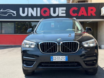 BMW X3 xDrive20d 48V Business Advantage (2)