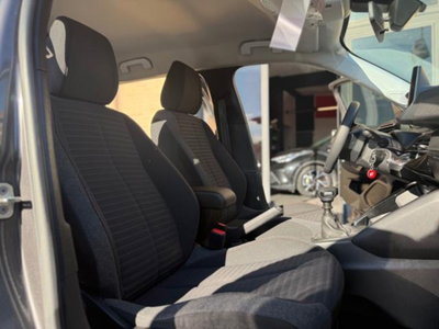 Peugeot 2008 PureTech 100 S&S Active (10)