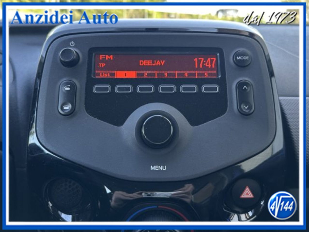 Citroen C1 C1 VTi 72 5 porte Feel (14)