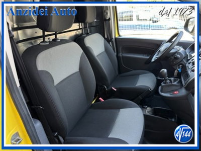 Renault Kangoo 1.5 dCi 110CV F.AP. 4p. Express Maxi Combi Ice (15)