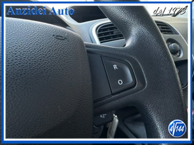 Renault Kangoo 1.5 dCi 110CV F.AP. 4p. Express Maxi Combi Ice (17)