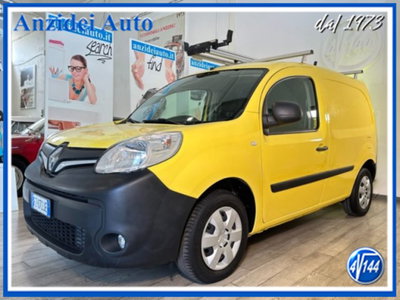 Renault Kangoo 1.5 dCi 110CV F.AP. 4p. Express Maxi Combi Ice (3)