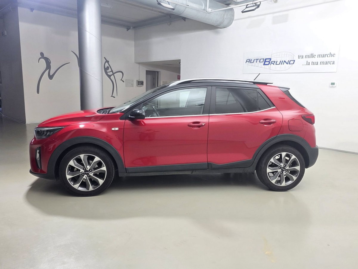 Kia Stonic 1.0 T-GDi 100 CV MHEV iMT Style (7)