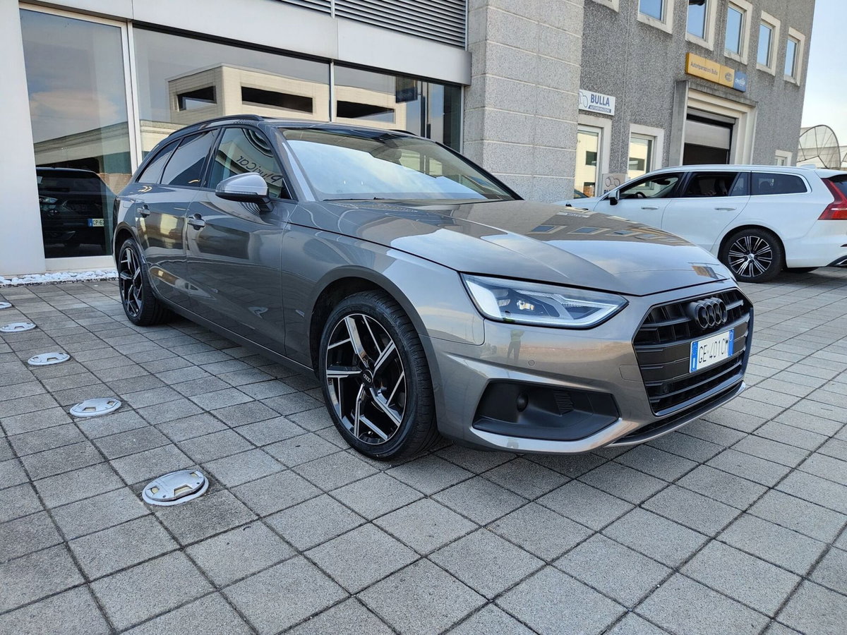 Audi A4 Avant 35 2.0 tdi mhev S Line edition 163cv s-tronic (2)