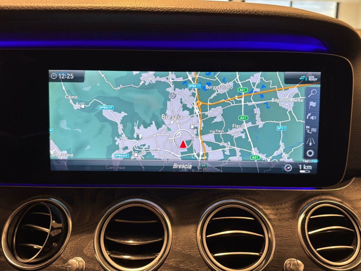 Mercedes-Benz Classe E Station Wagon 350 d Auto AMG Line (11)