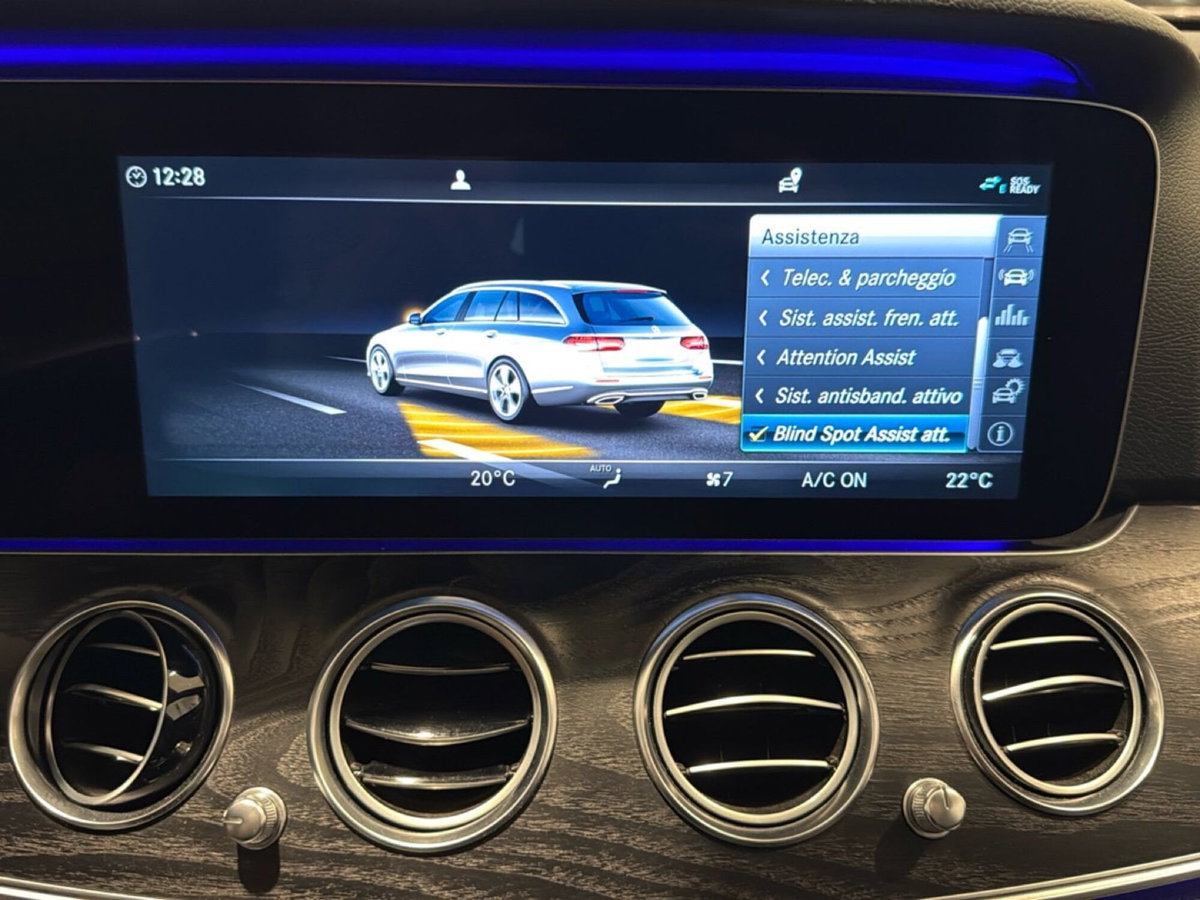 Mercedes-Benz Classe E Station Wagon 350 d Auto AMG Line (13)