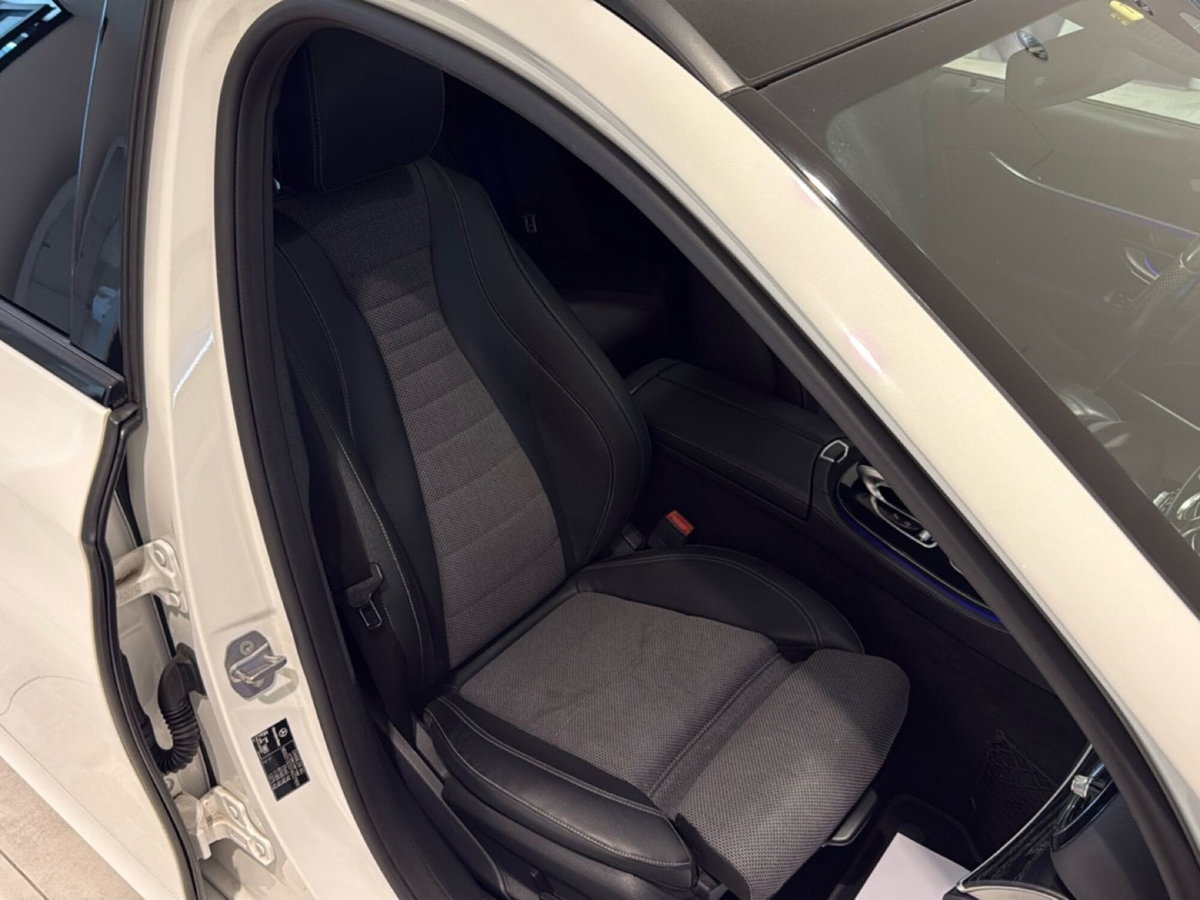Mercedes-Benz Classe E Station Wagon 350 d Auto AMG Line (5)