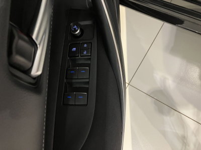 Toyota Corolla Touring Sports 1.8 Hybrid Style (15)