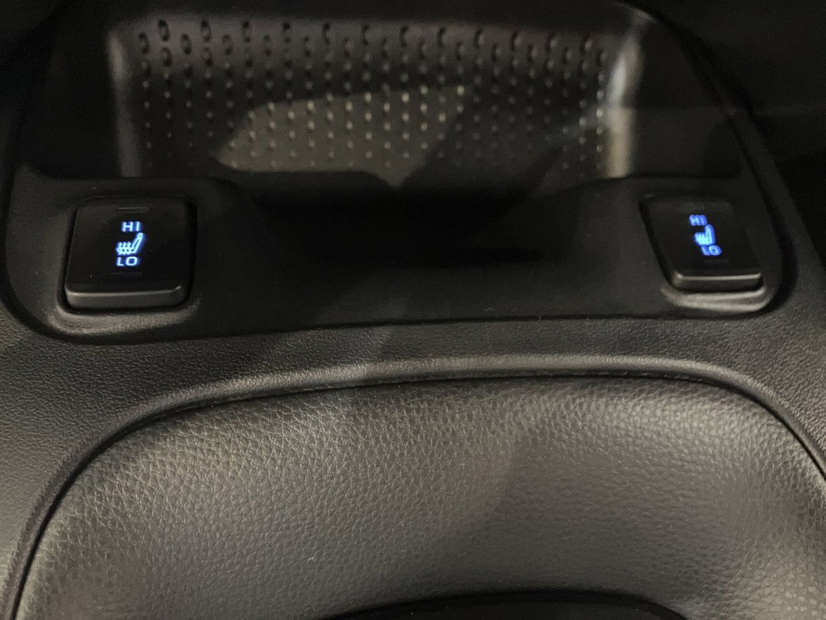 Toyota Corolla Touring Sports 1.8 Hybrid Style (18)