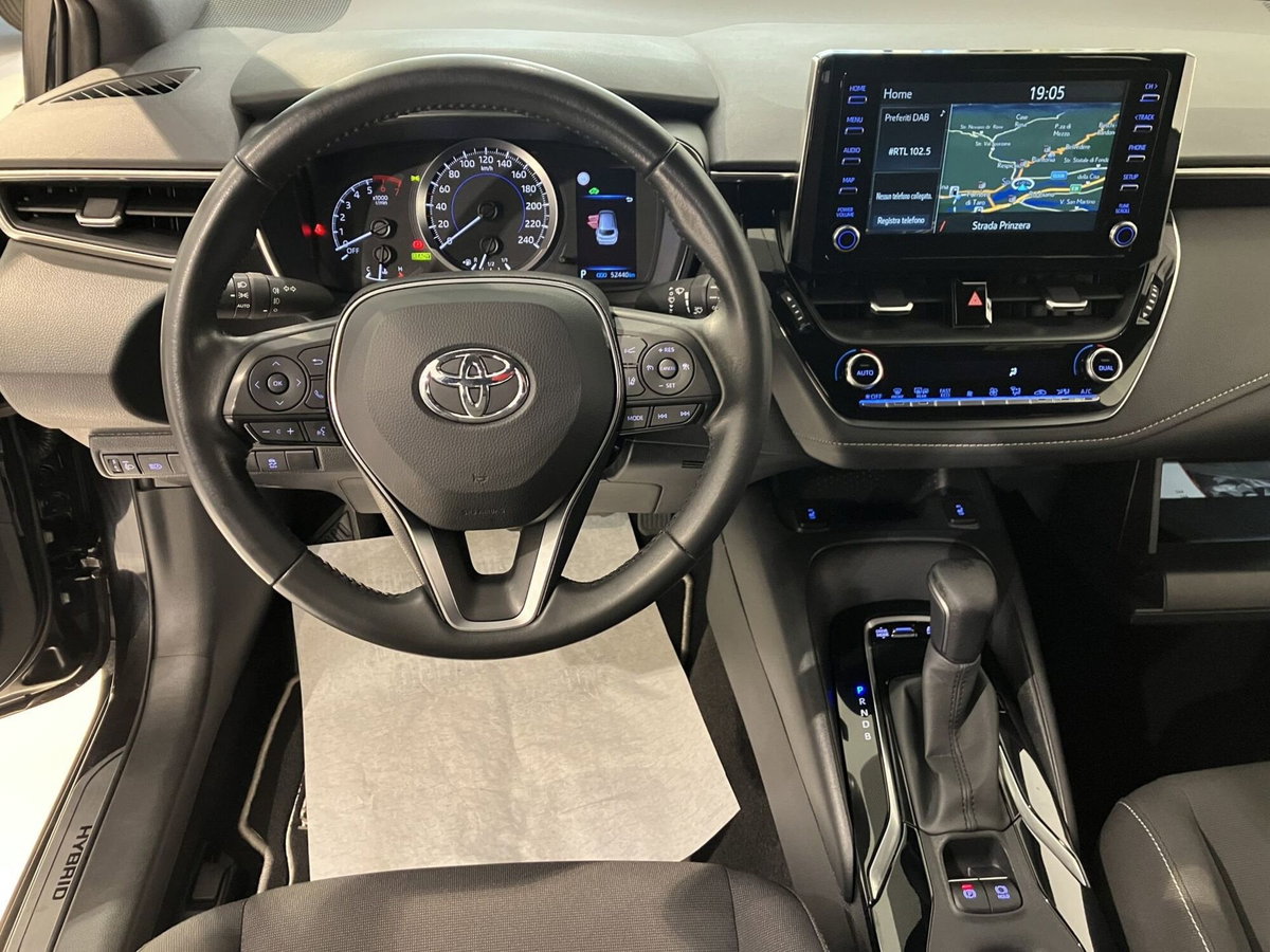 Toyota Corolla Touring Sports 1.8 Hybrid Style (7)