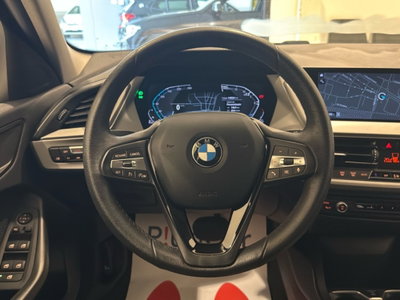 BMW Serie 1 118d 5p. Sport (9)