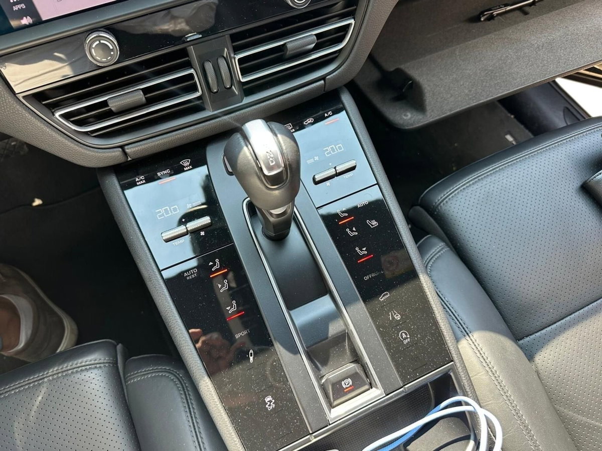 Porsche Macan 2.0 265cv pdk (13)