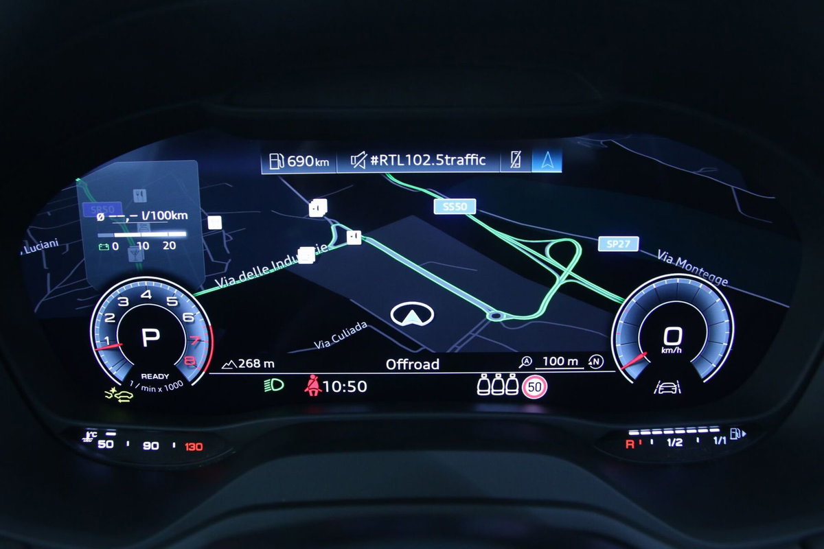Audi Q2 Q2 35 TFSI (12)