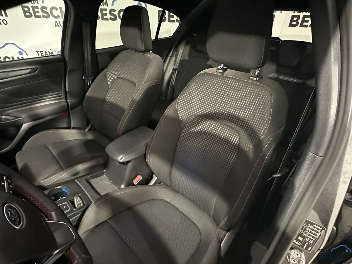 Ford Focus 1.5 ecoblue ST-Line X 115cv auto (6)