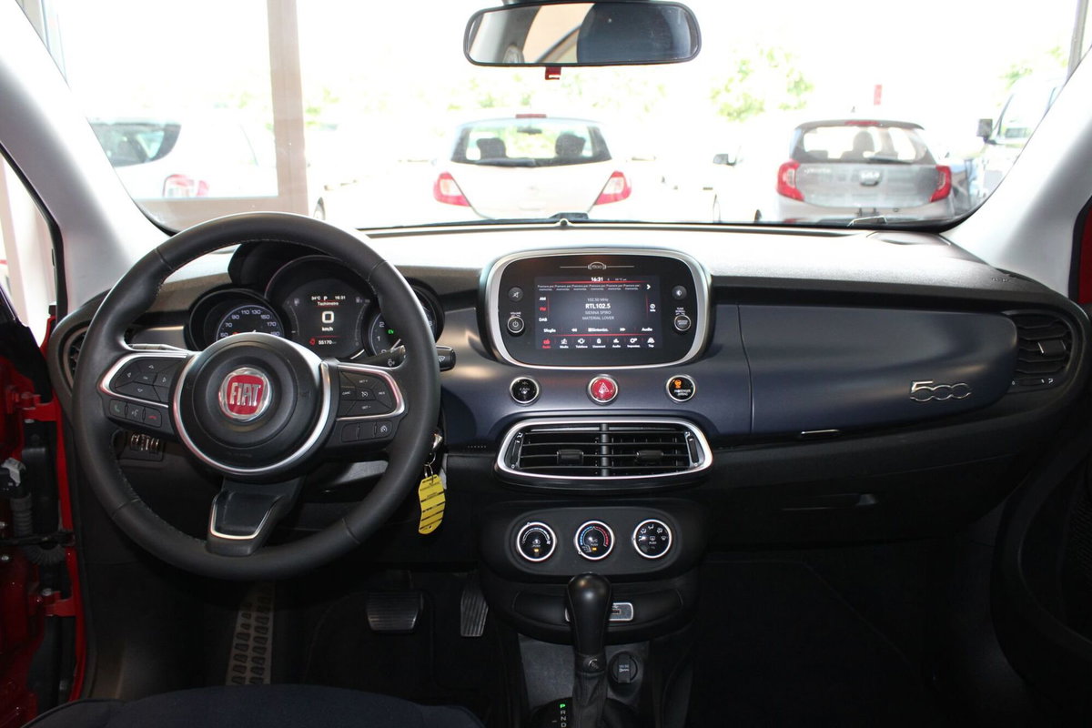 Fiat 500X 1.5 T4 Hybrid 130 CV DCT Red Dolcevita (9)