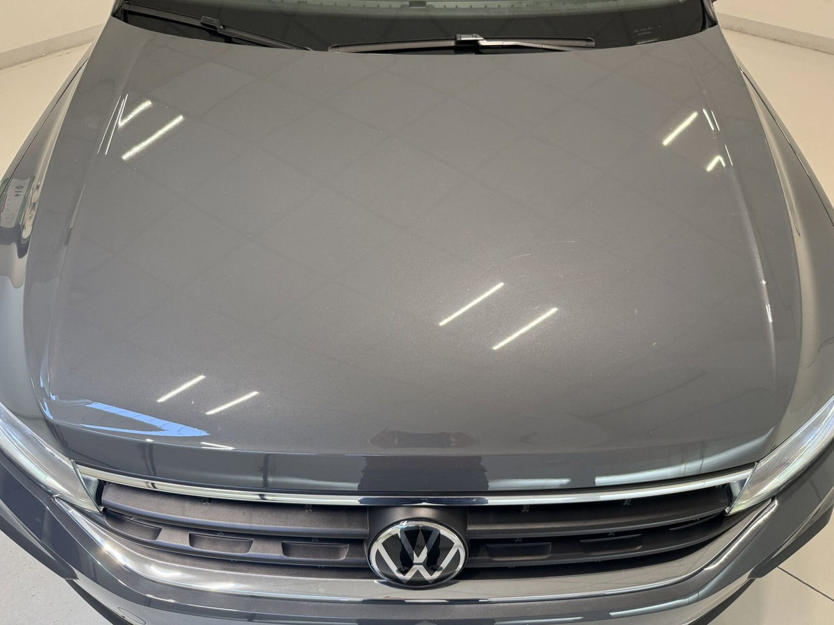 Volkswagen Tiguan 2.0 tdi Life 150cv dsg (18)