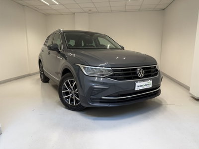 Volkswagen Tiguan 2.0 tdi Life 150cv dsg (2)