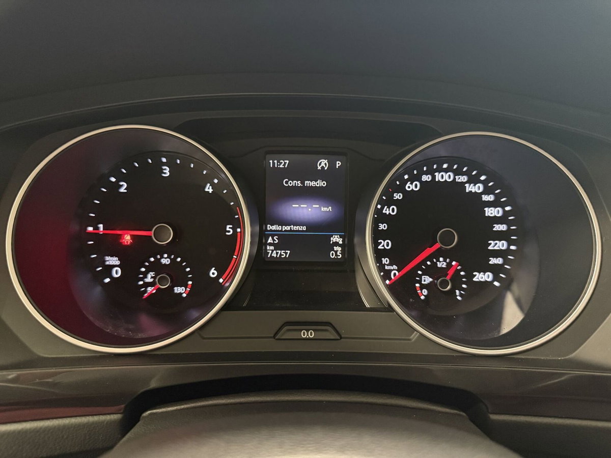 Volkswagen Tiguan 2.0 tdi Life 150cv dsg (5)