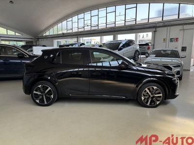 Lancia Ypsilon 54kWh LX 156cv (4)